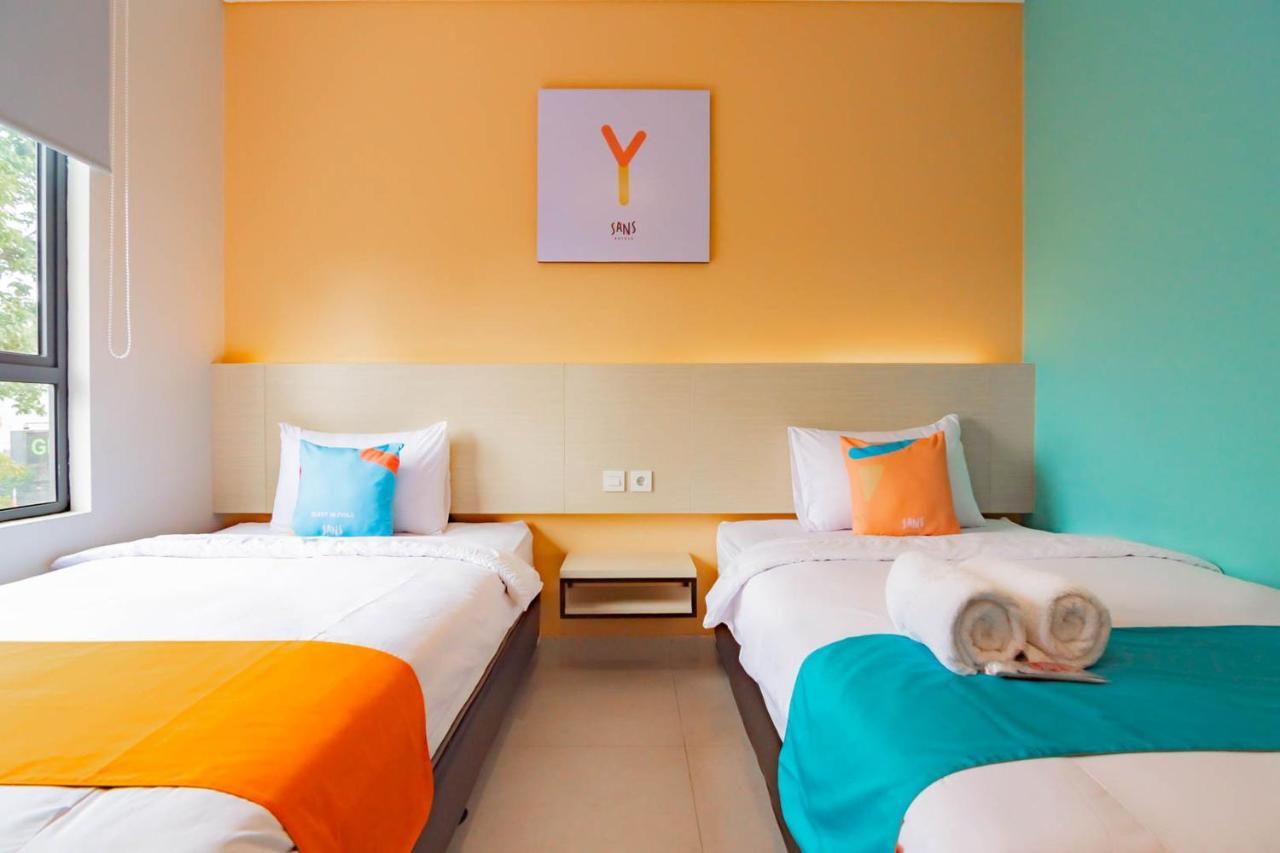 Sans Hotel Alexander Bandung Esterno foto